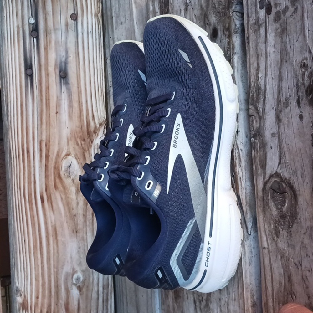 Brooks ghost 15